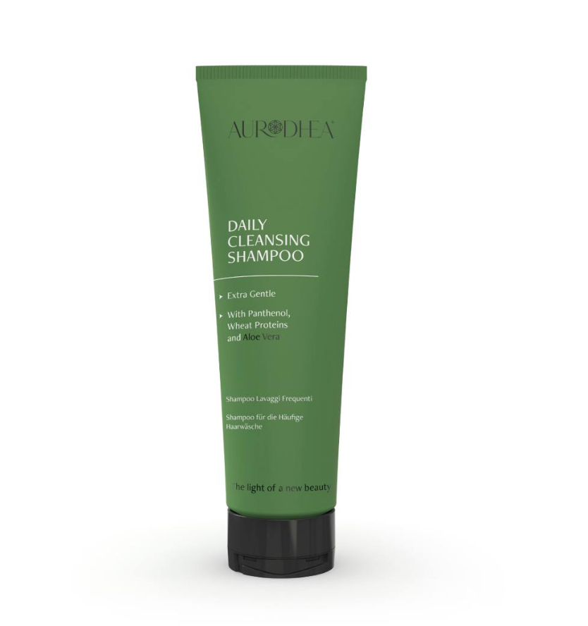 Shampoo for frequent use with aloe vera and panthenol