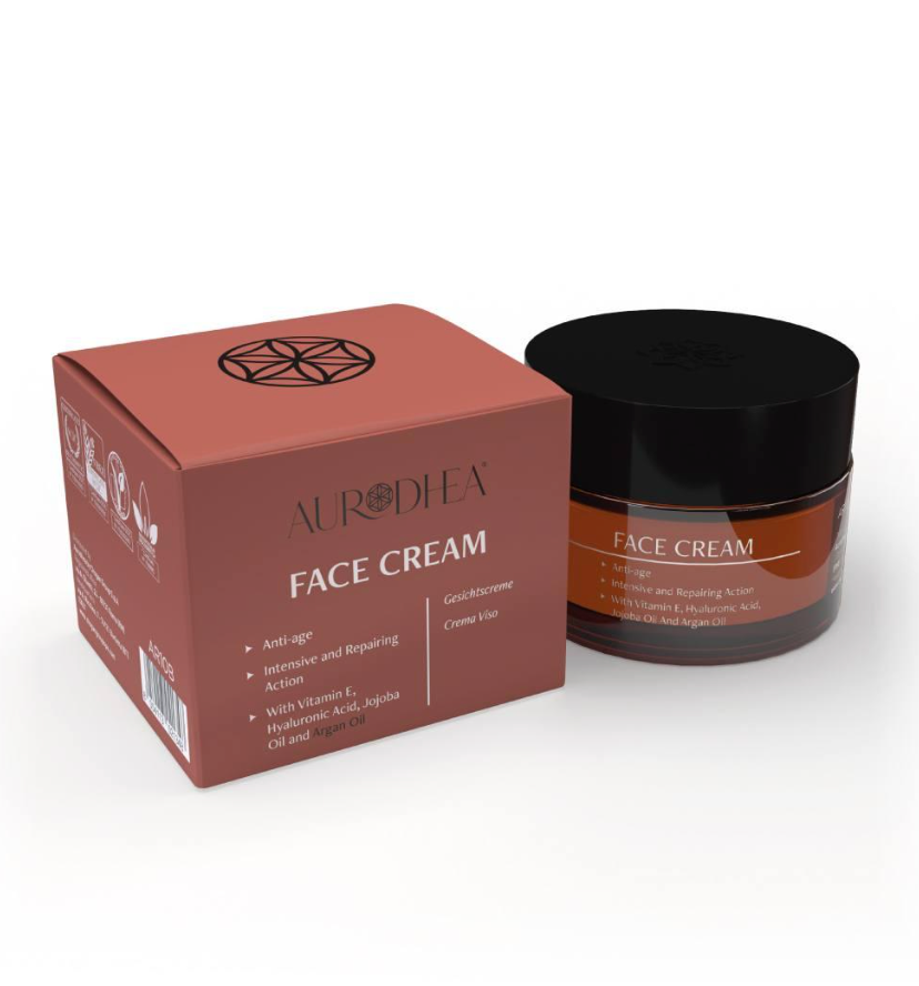Face cream with argan oil and hyaluronic acid