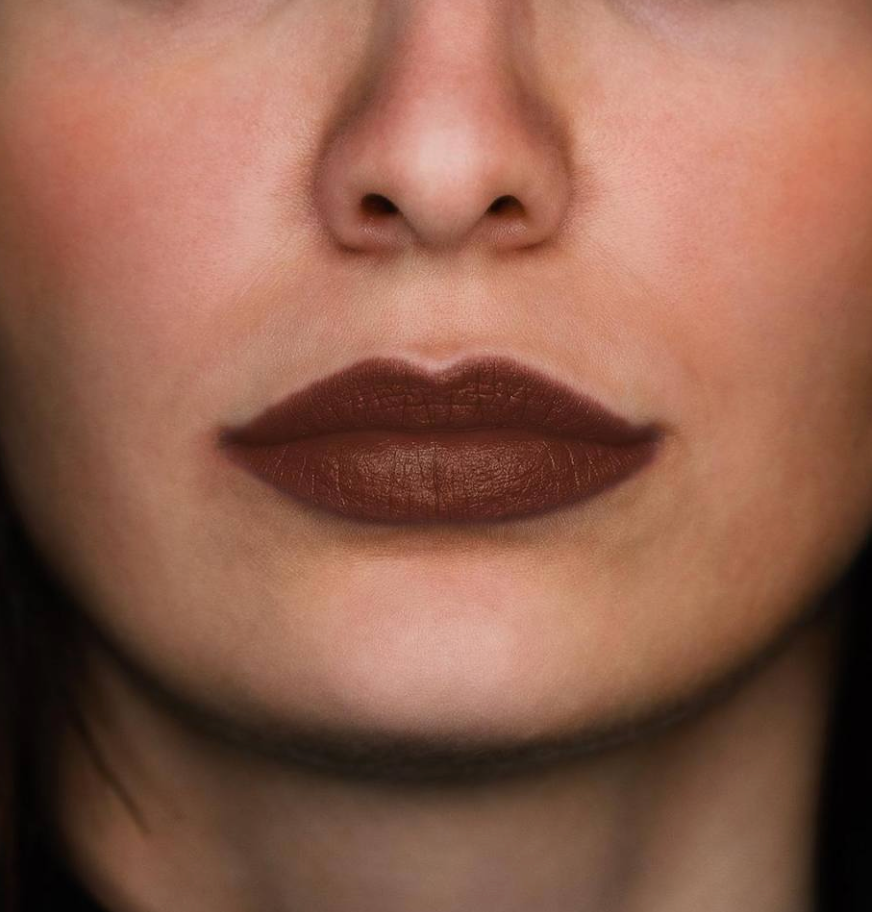 Matte Intense Lippenstift − Brown